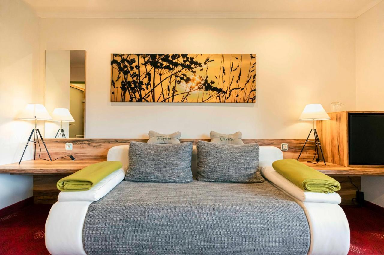 לוהברג Landhotel Gruenwies -Bonsai-Wellness Garni (Adults Only) מראה חיצוני תמונה
