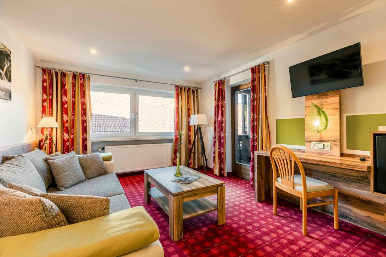 לוהברג Landhotel Gruenwies -Bonsai-Wellness Garni (Adults Only) מראה חיצוני תמונה