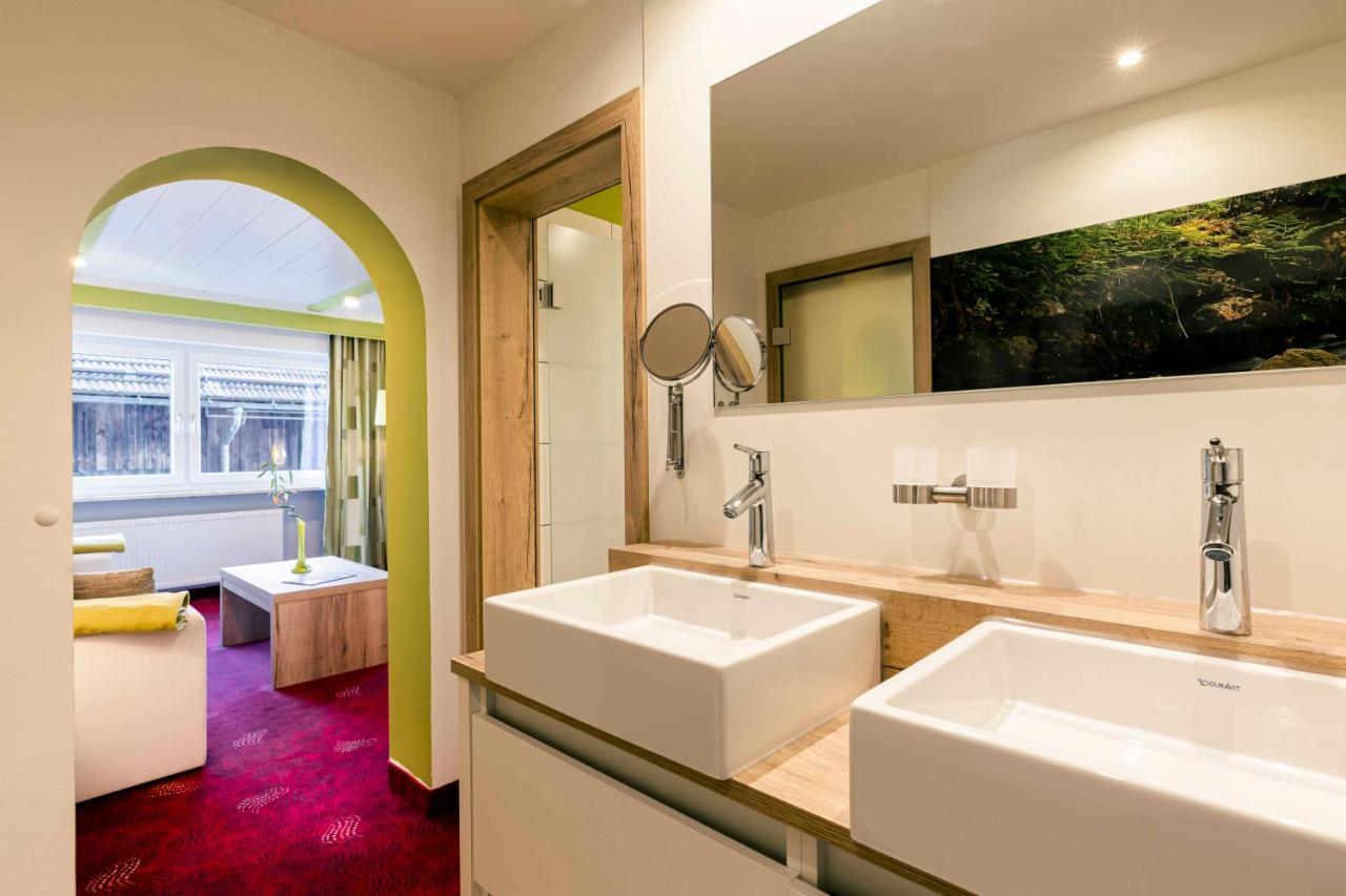 לוהברג Landhotel Gruenwies -Bonsai-Wellness Garni (Adults Only) מראה חיצוני תמונה