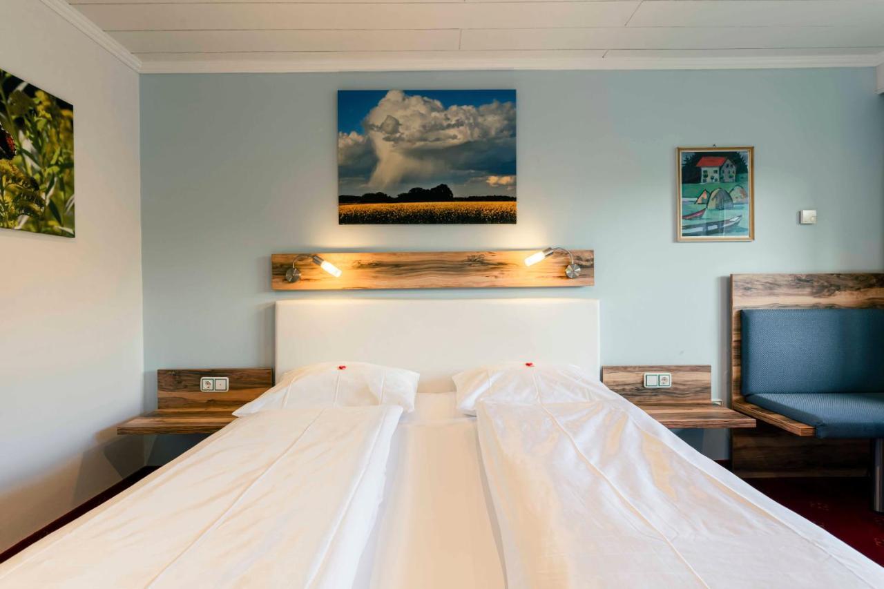 לוהברג Landhotel Gruenwies -Bonsai-Wellness Garni (Adults Only) מראה חיצוני תמונה