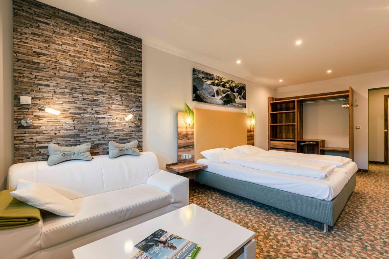 לוהברג Landhotel Gruenwies -Bonsai-Wellness Garni (Adults Only) מראה חיצוני תמונה