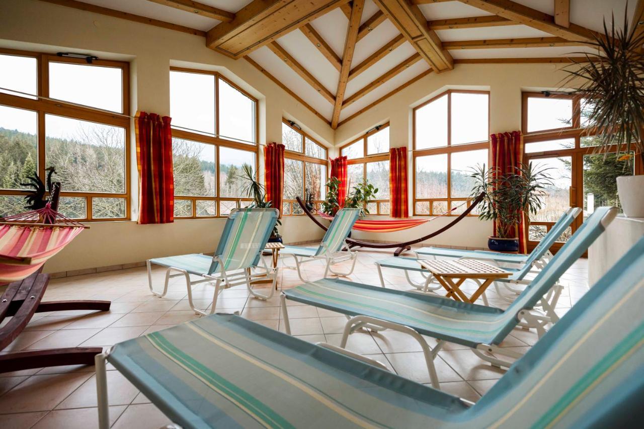 לוהברג Landhotel Gruenwies -Bonsai-Wellness Garni (Adults Only) מראה חיצוני תמונה